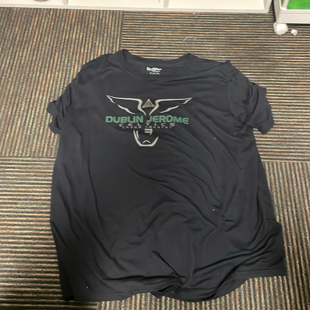 gildan t shirt